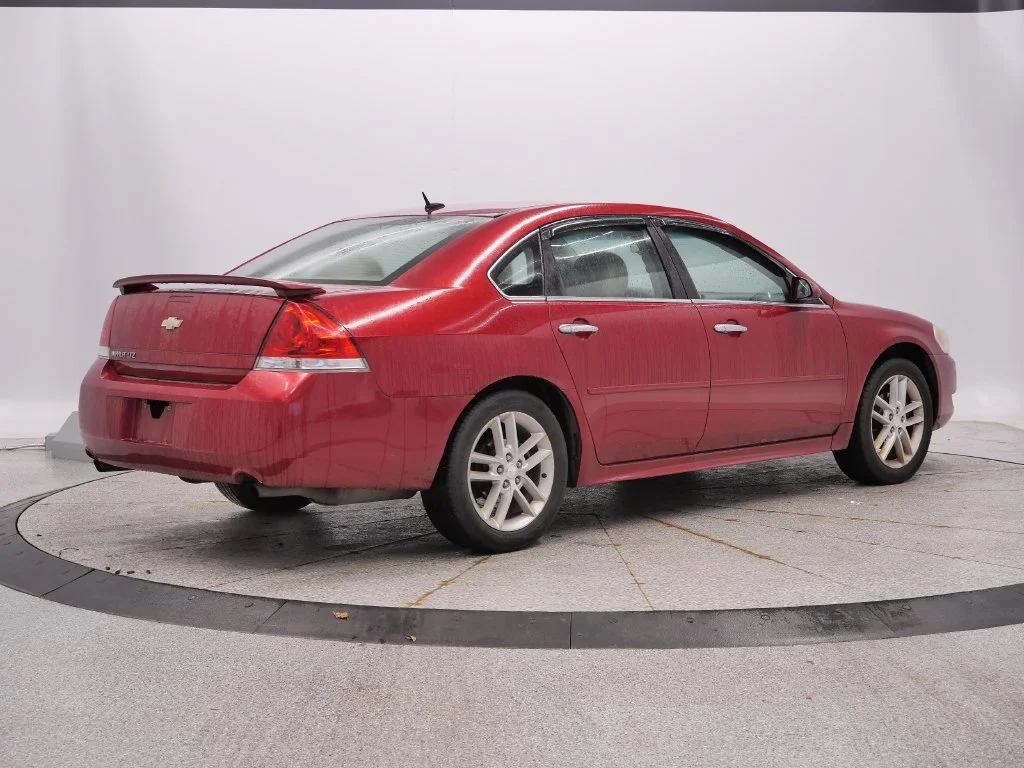 Used 2014 Red Chevrolet LT image 6