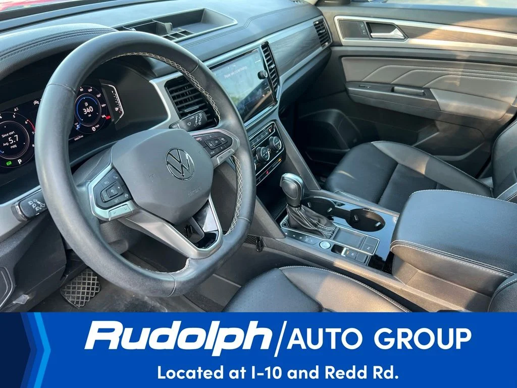 Used 2023 Gray Volkswagen 3.6L V6 SE w/Technology image 9