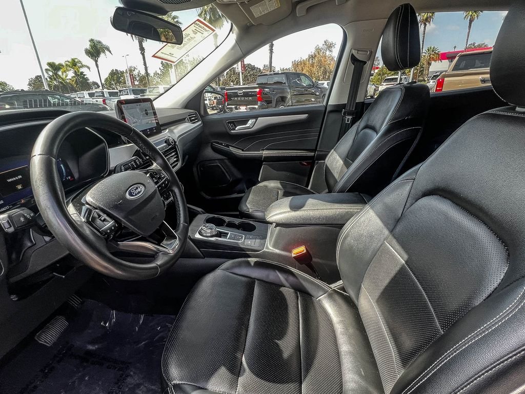 Used 2022 Gray Metallic Ford SEL image 16