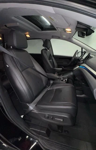 Used 2022 Black Honda Touring image 21