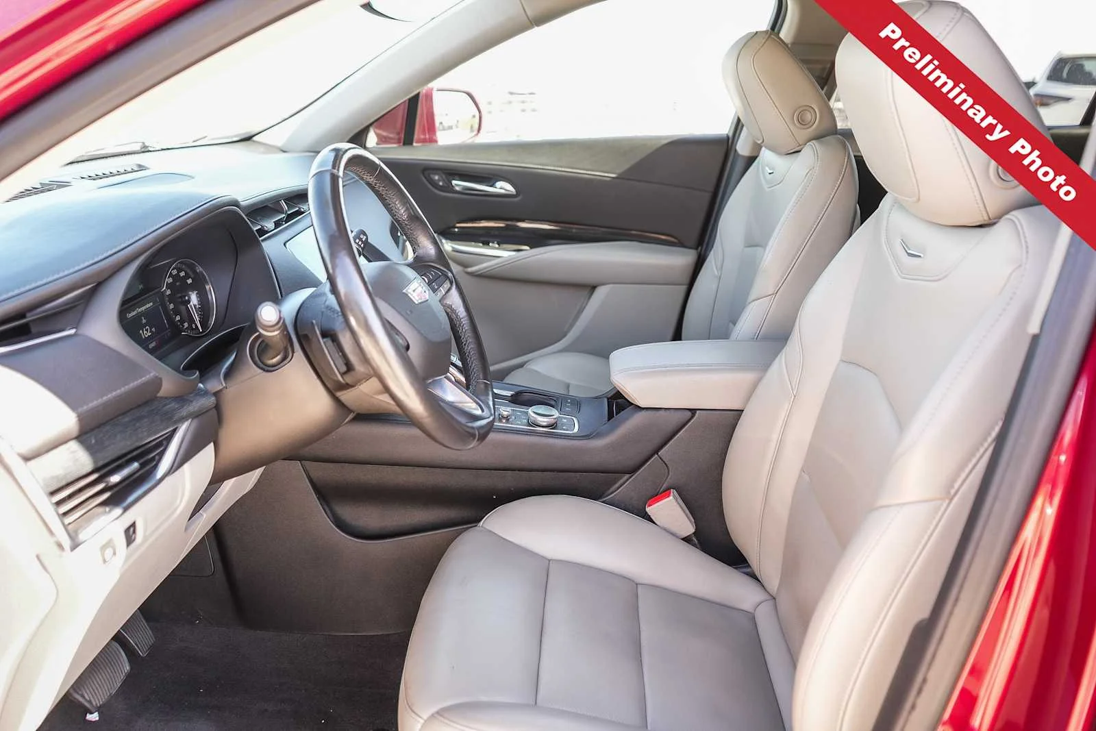 Used 2020 Red Horizon Tintcoat Cadillac FWD Premium Luxury image 13