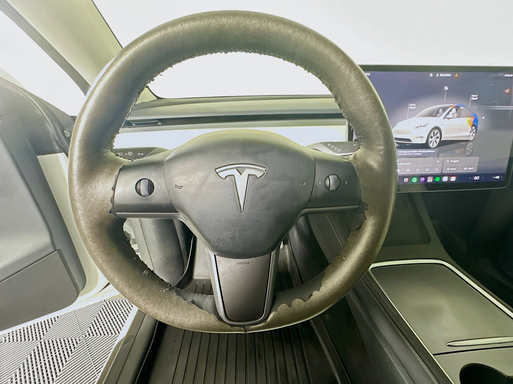 Used 2024 White Tesla Long Range image 15
