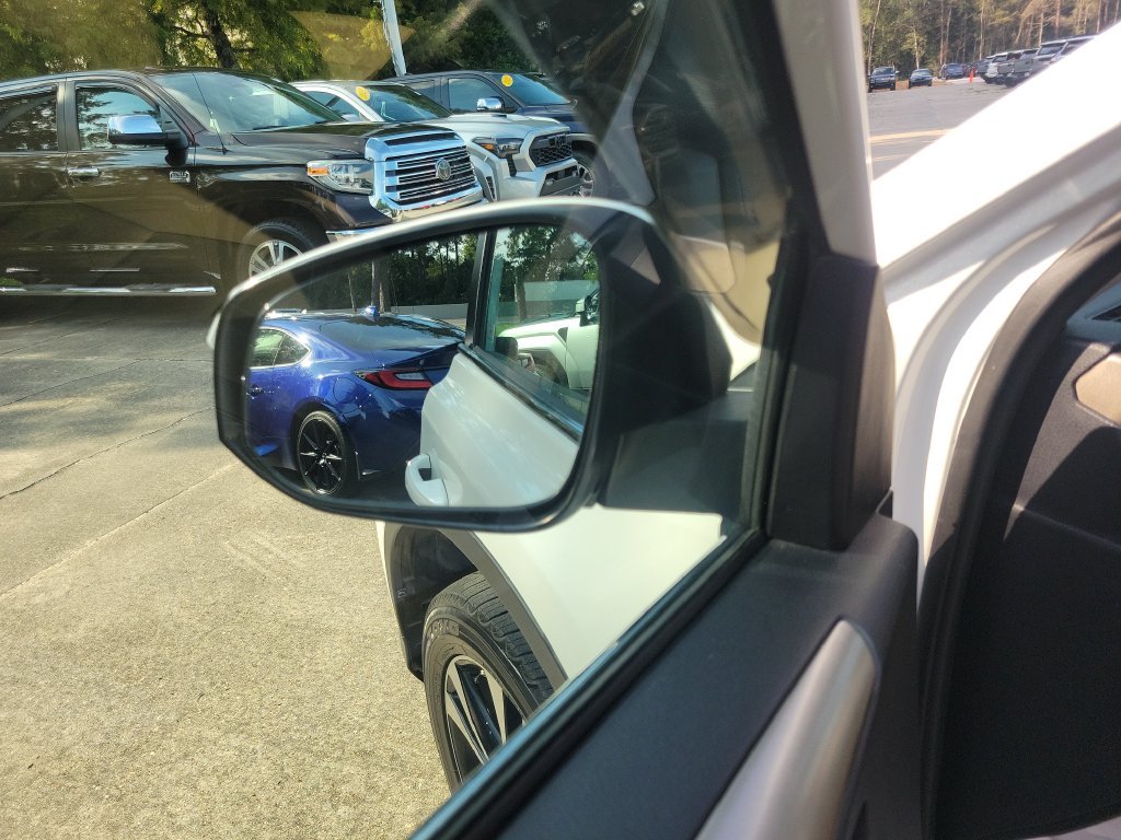 Used 2015 White Toyota Limited image 12