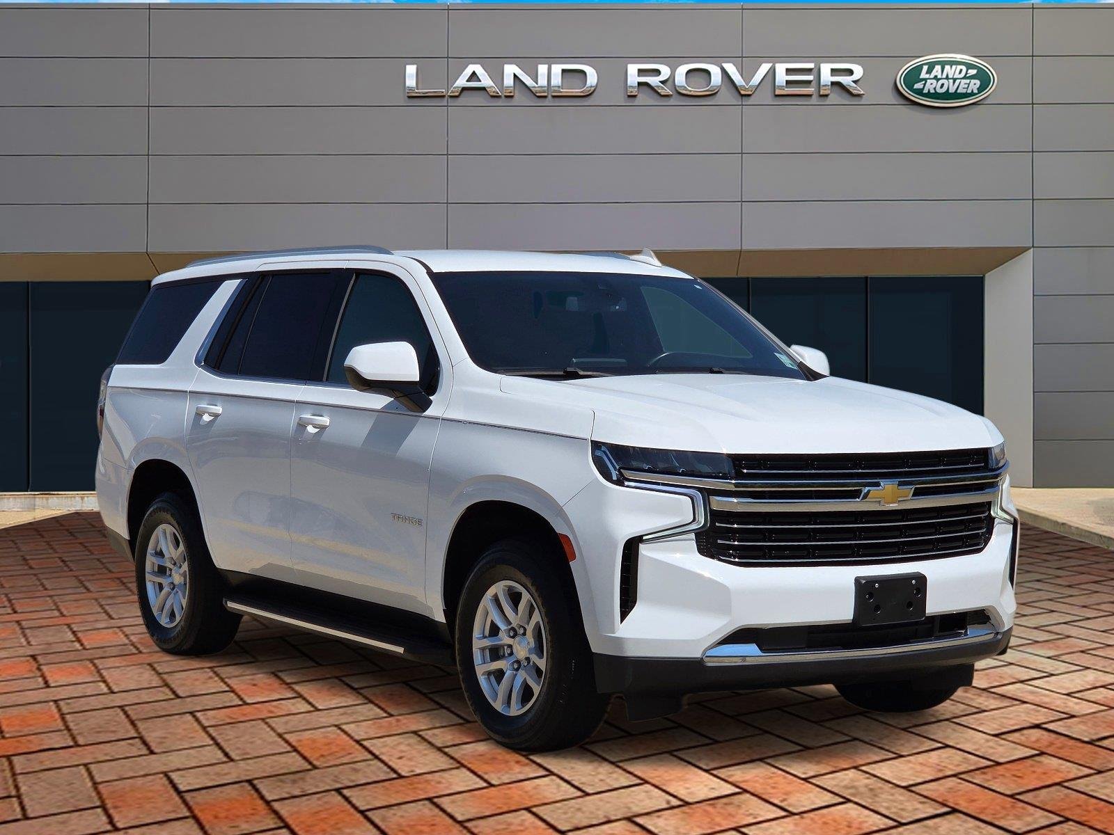Used 2021 Summit White Chevrolet LT image 3