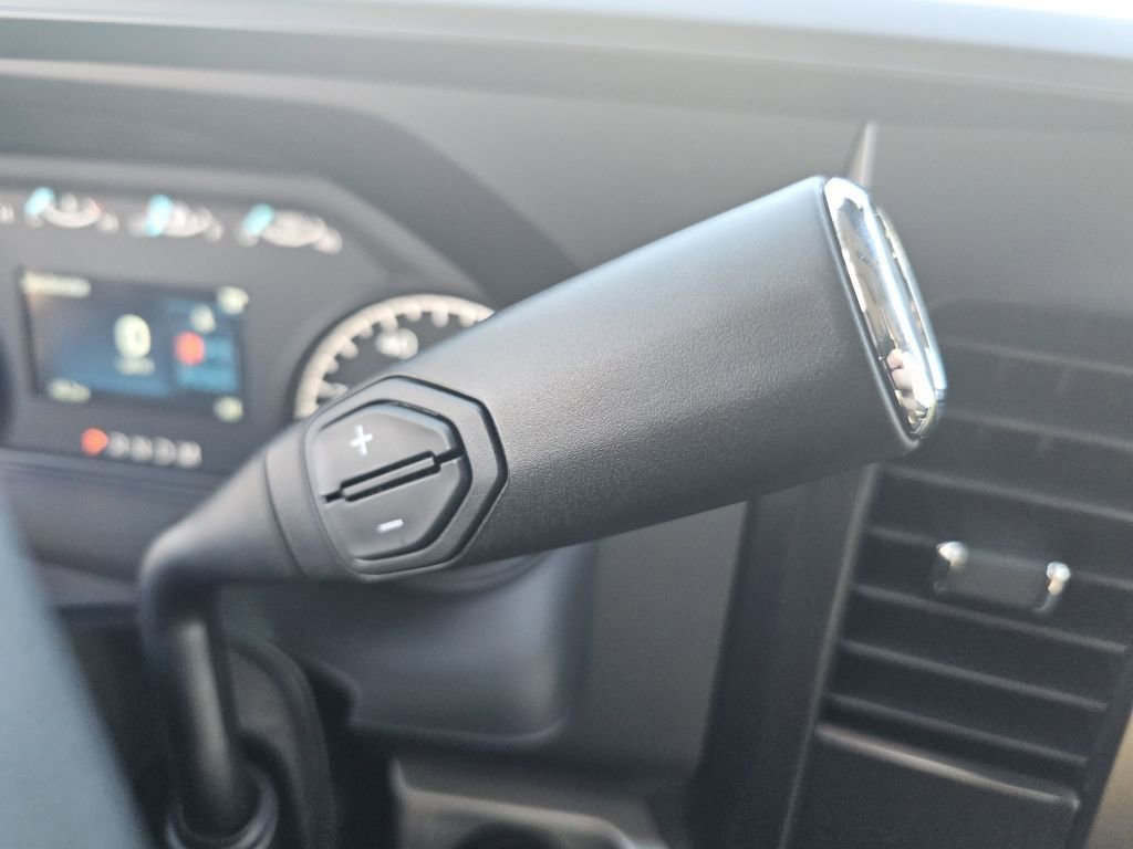 New 2026 Oxford White Ford F-350® XL image 35