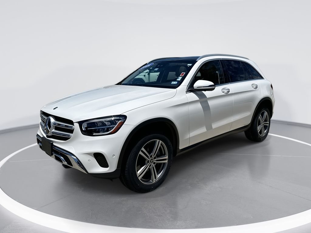 2022 Mercedes-Benz GLC GLC 300's photo
