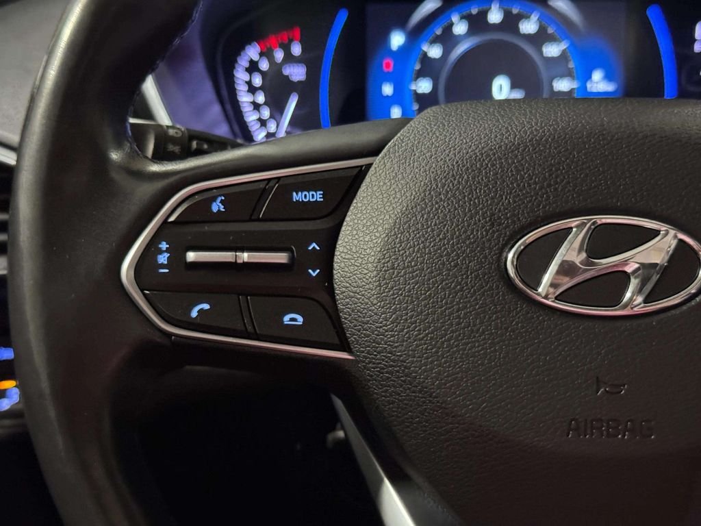 2020 Hyundai Santa Fe Limited - Photo 15