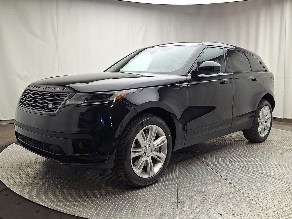 New 2026 Santorini Black Metallic Land Rover S image 1