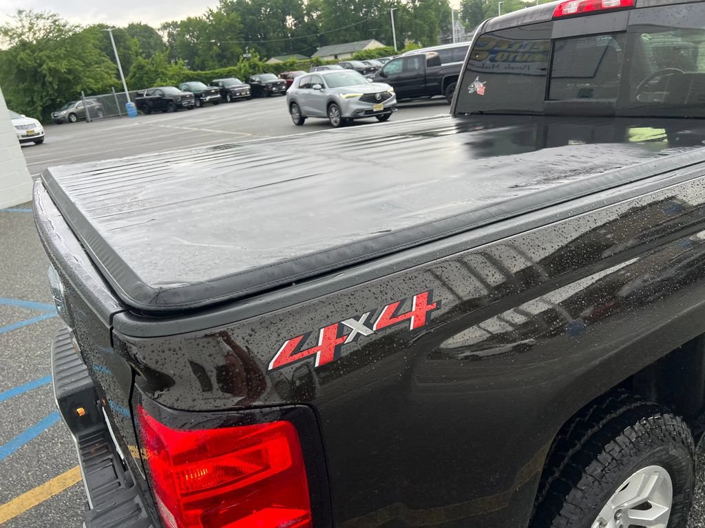 Certified Used 2018 HAVANA METALLIC Chevrolet LT image 5