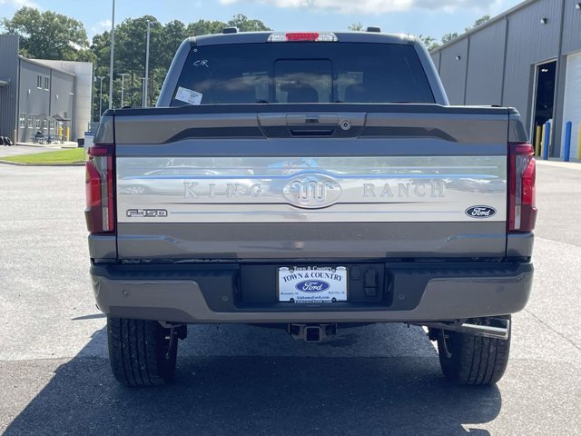 New 2026 Carbonized Gray Metallic Ford King Ranch image 29