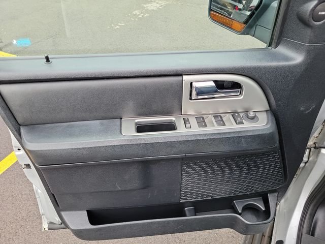 Used 2017 Ingot Silver Ford XLT image 48