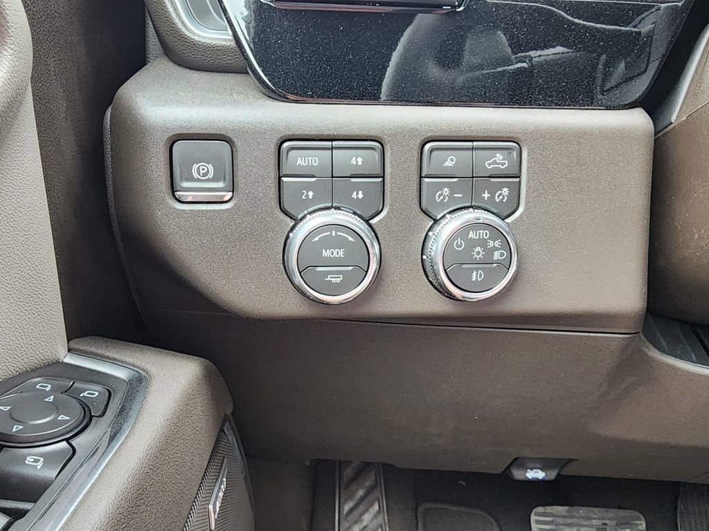 2026 GMC Sierra 1500 SLT - Photo 19