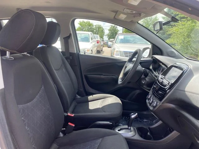 Used 2020 White Chevrolet LS image 25