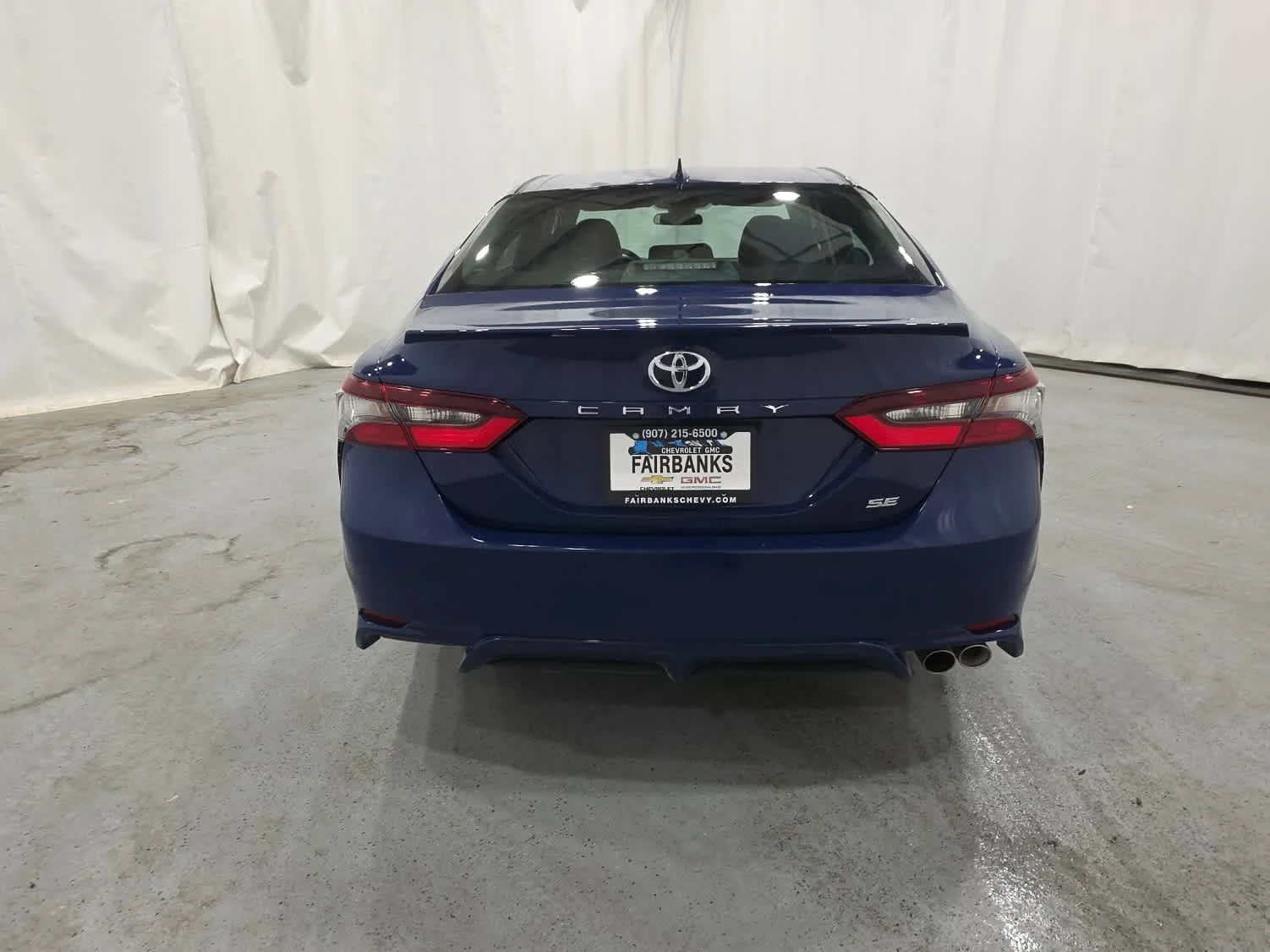 Used 2024 Blu/blue Toyota SE image 5