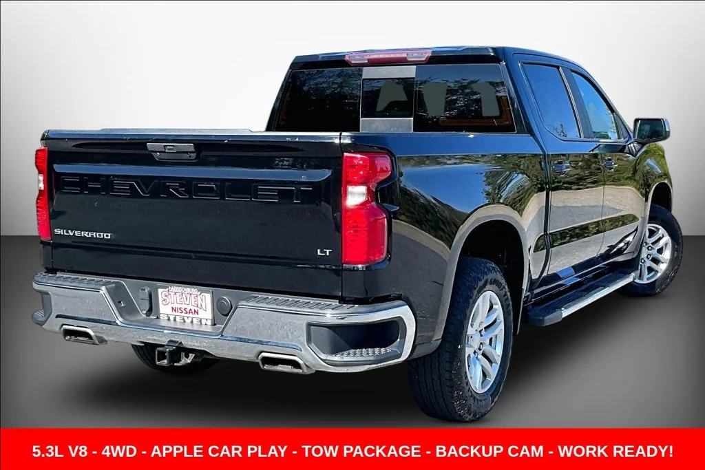 Used 2020 Black Chevrolet LT image 6