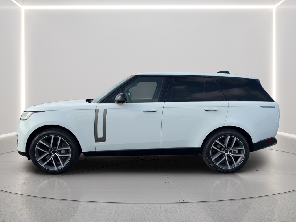 New 2026 Fuji White Land Rover SE image 8
