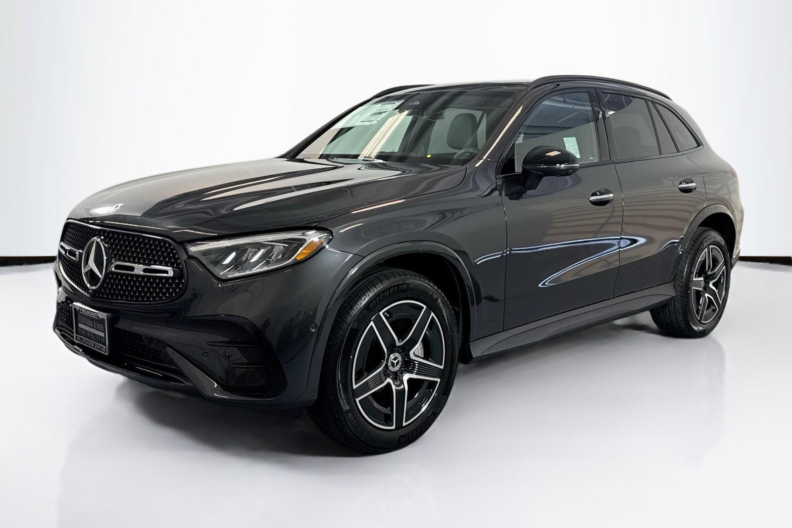 New 2026 Graphite Grey Metallic Mercedes-Benz GLC 300 image 1