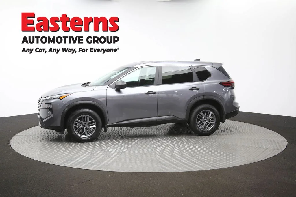 Used 2024 Gray Nissan S image 59