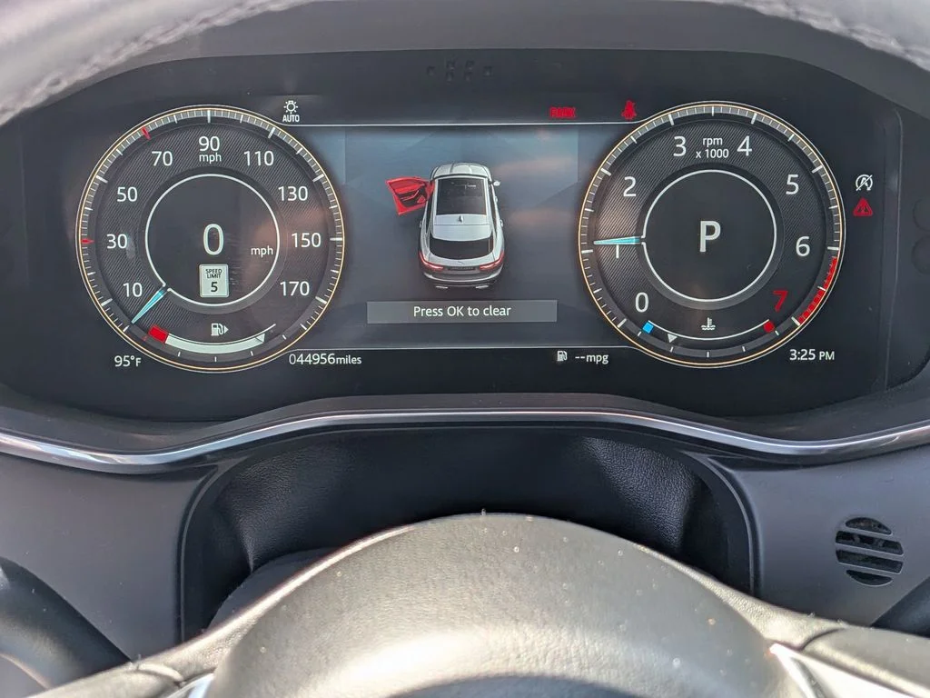 Used 2023 Red Jaguar P250 S image 18