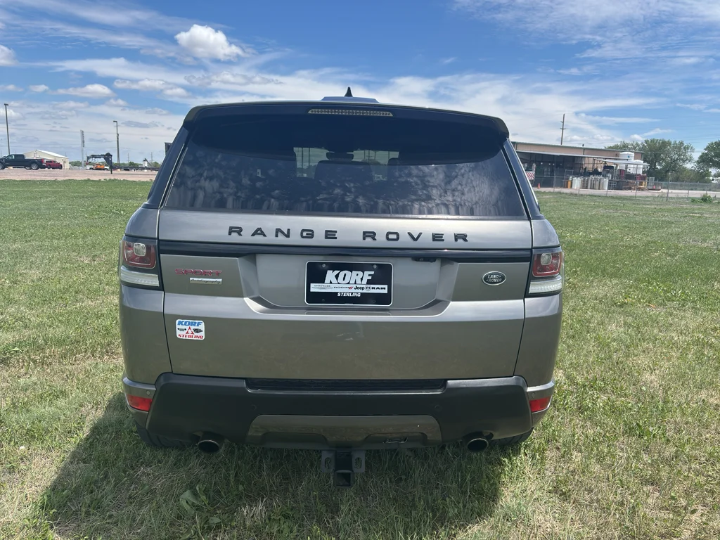 Used 2017 Silicon Silver Metallic Land Rover Autobiography image 8