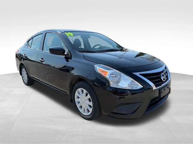 Used 2019 Black Nissan 1.6 S Plus image 1