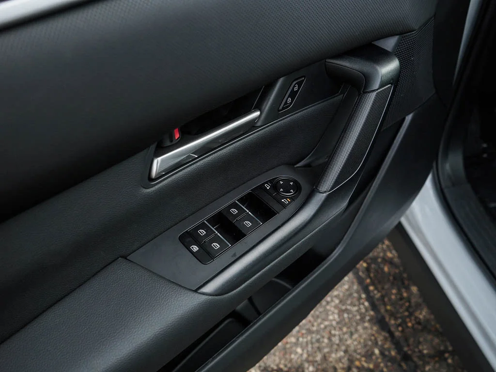New 2026 Machine Gray Metallic Mazda 2.5 S Select AWD image 18