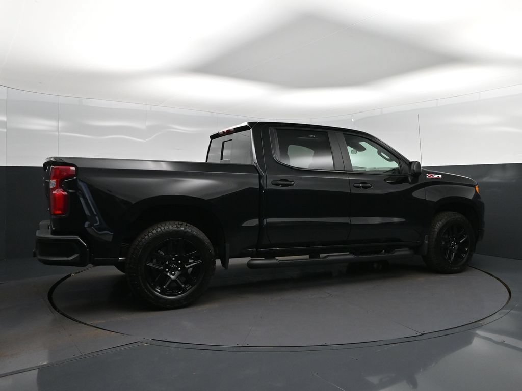 New 2026 Black Chevrolet RST image 8