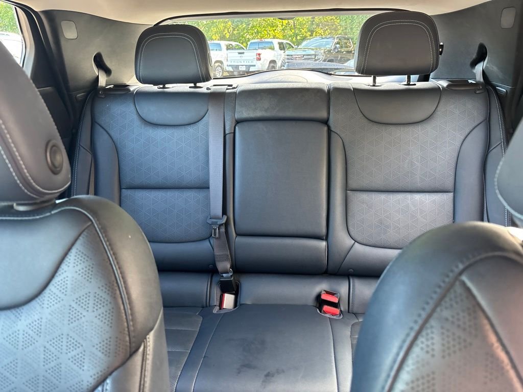 Used 2023 Blue Chevrolet Premier image 21