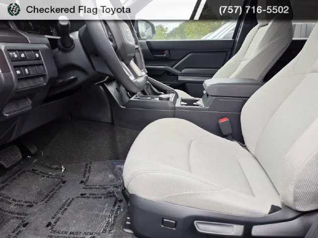 Used 2025 Underground Toyota SR5 image 9