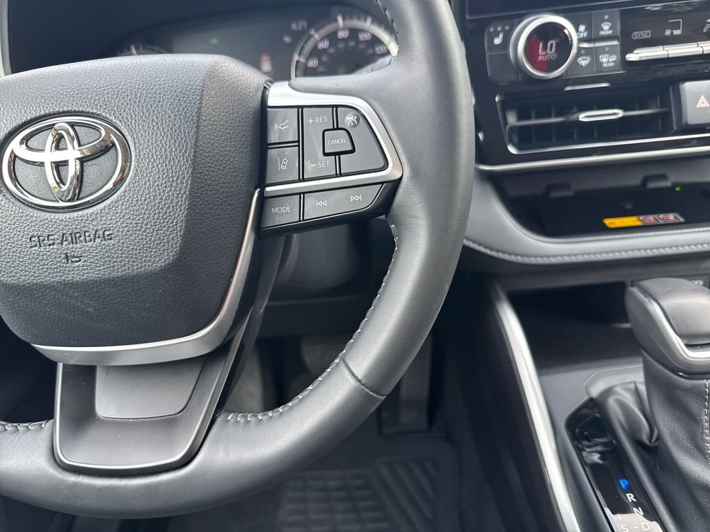 Used 2026 Beige Toyota XLE image 29