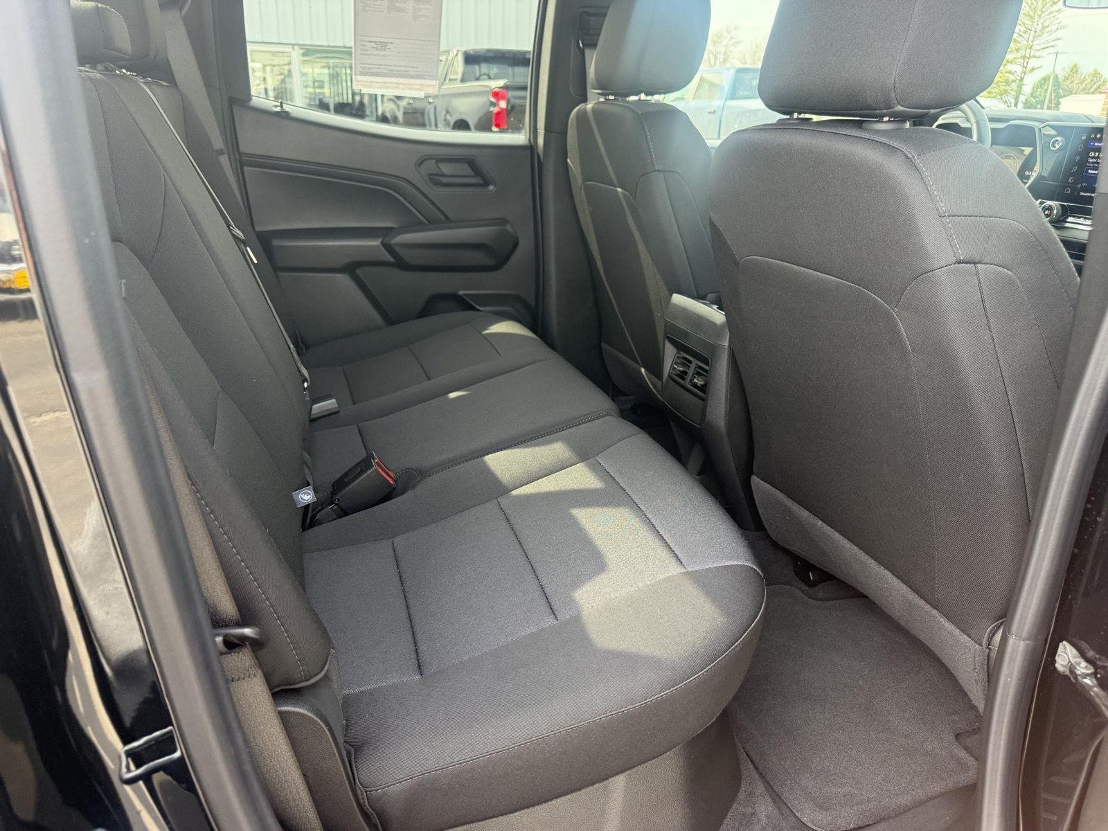 Used 2025 Black Chevrolet Trail Boss image 20