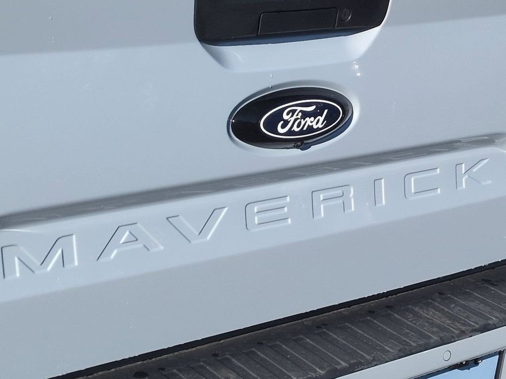 New 2026 Space White Metallic Ford Lobo™ image 64