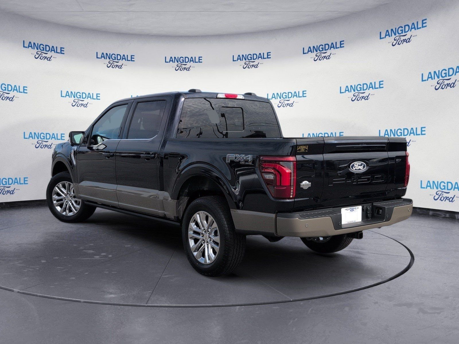 New 2026 Antimatter Blue Metallic Ford King Ranch image 9