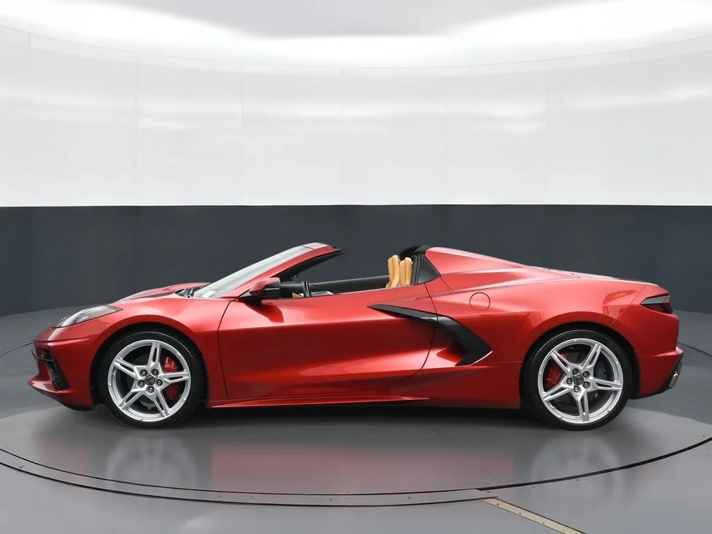 Used 2022 Red Chevrolet Stingray image 5