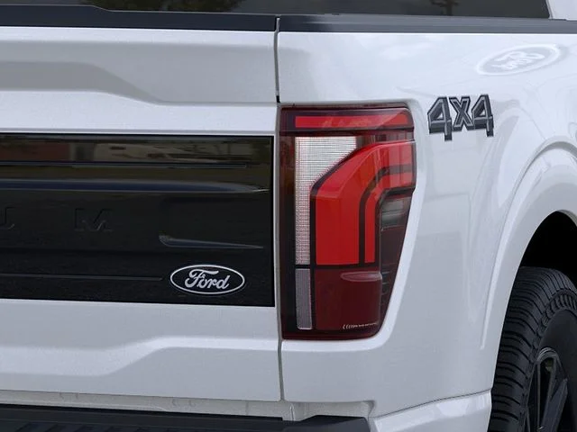 New 2026 Star White Metallic Tri-Coat Ford Platinum® image 21