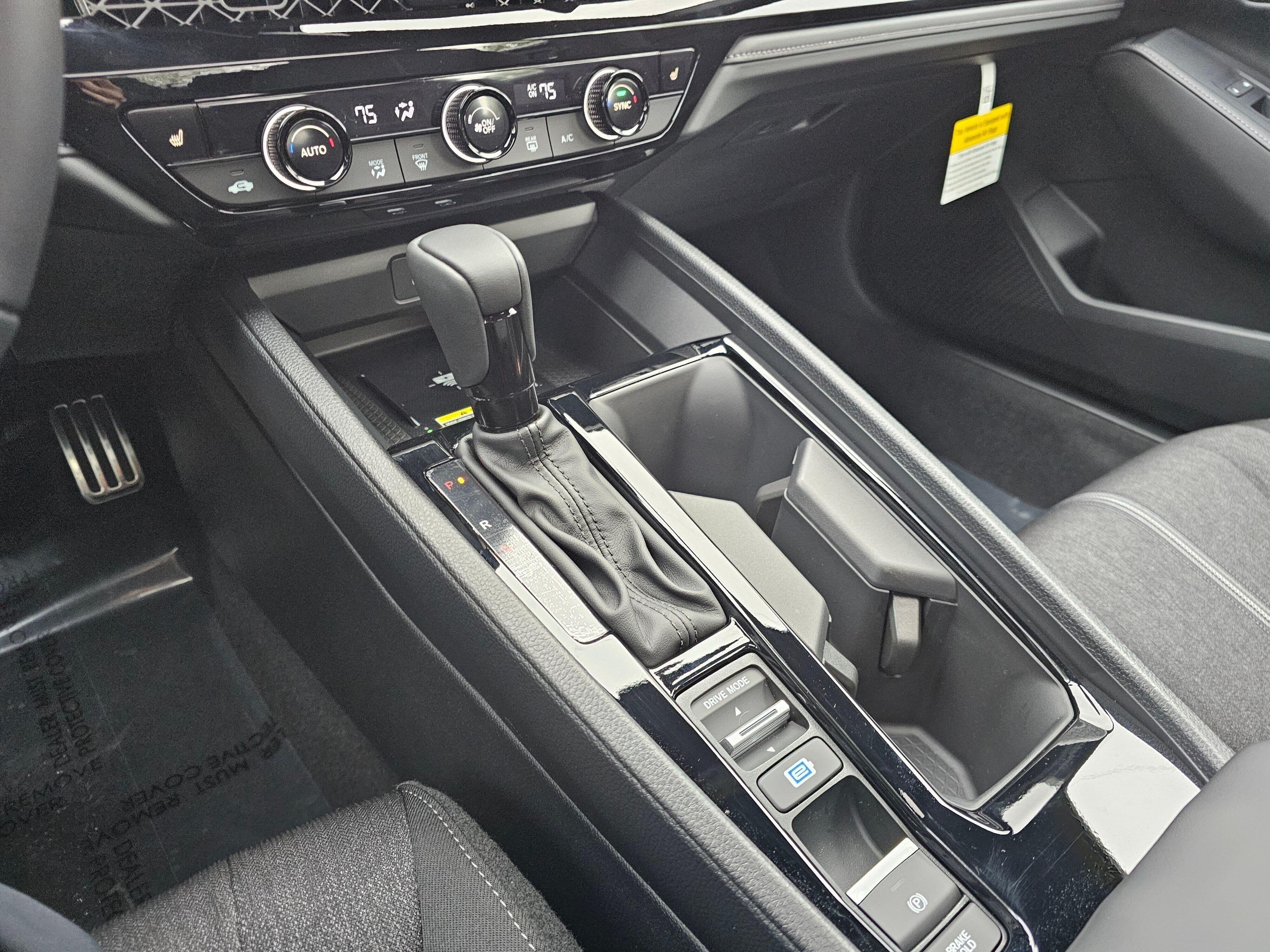 2025 Honda Accord Hybrid Sport - Photo 31