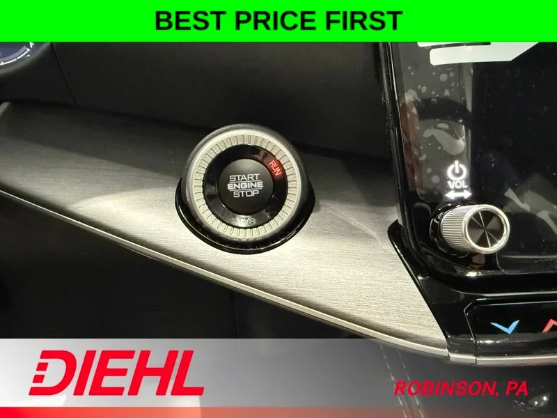 New 2026 High Gloss Black Exterior Paint Jeep Limited Reserve image 33