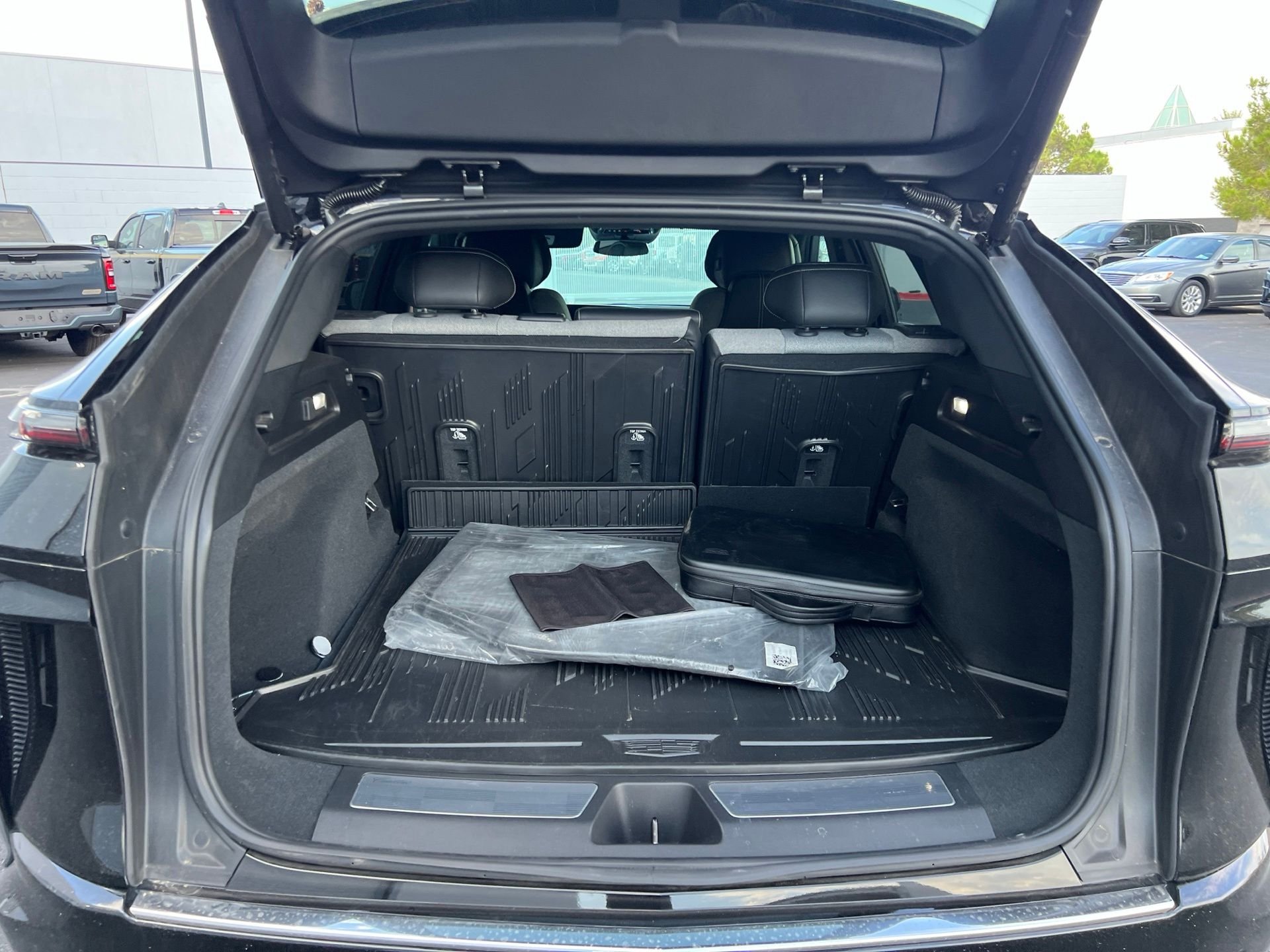 Used 2024 Black Cadillac Tech image 15