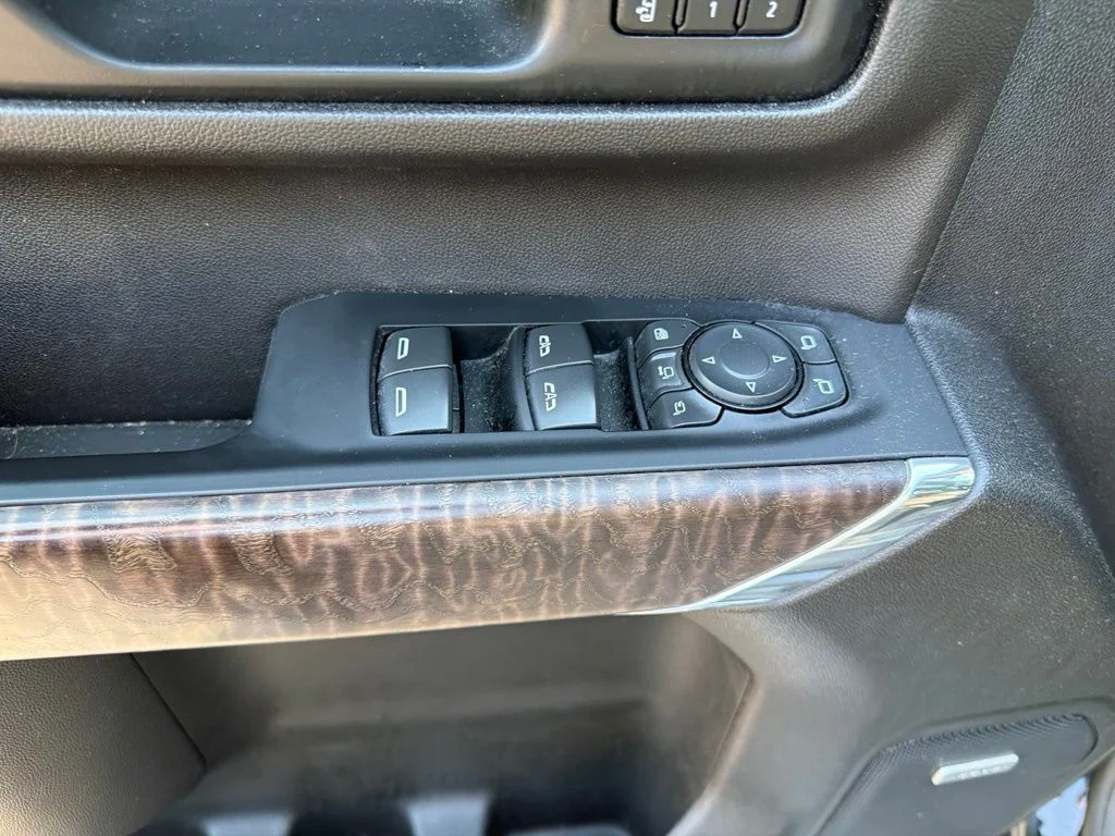 Used 2023 Black GMC Denali image 20