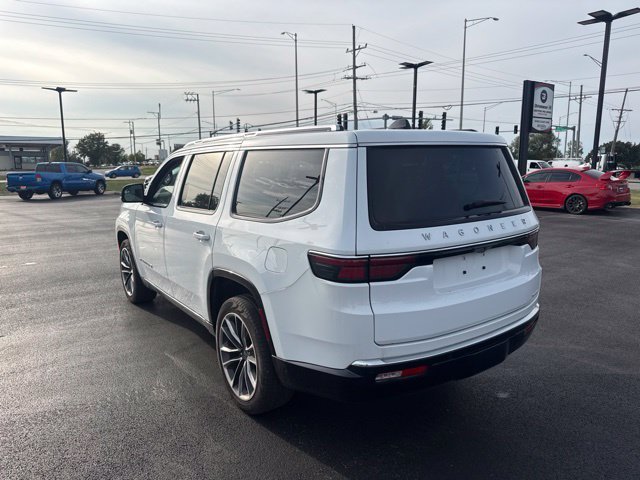 Used 2024 White Jeep Series III image 3