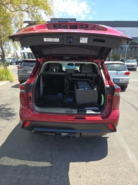 Used 2024 Pearl Toyota XLE image 7