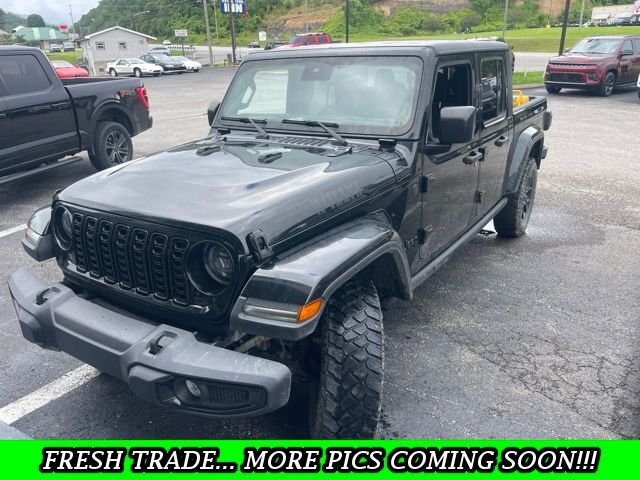 Used 2024 Black Jeep Willys image 1