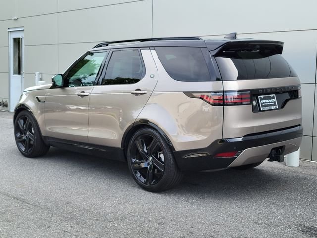 Used 2025 Bronze Land Rover Dynamic SE image 3
