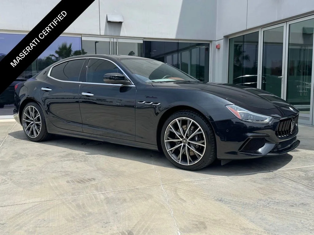 2023 Maserati Ghibli Modena Q4's photo