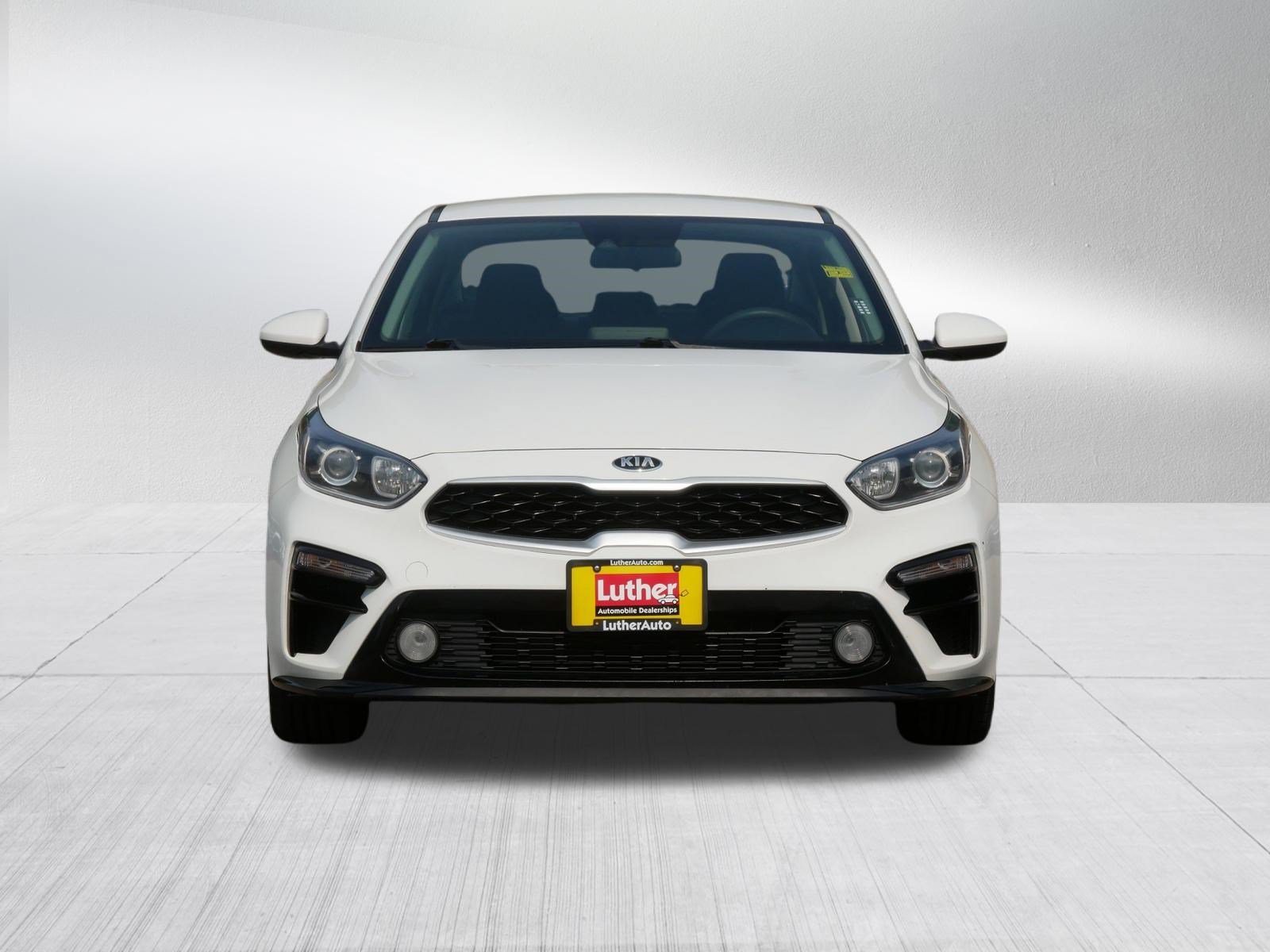 Used 2019 Clear White Kia LXS image 2