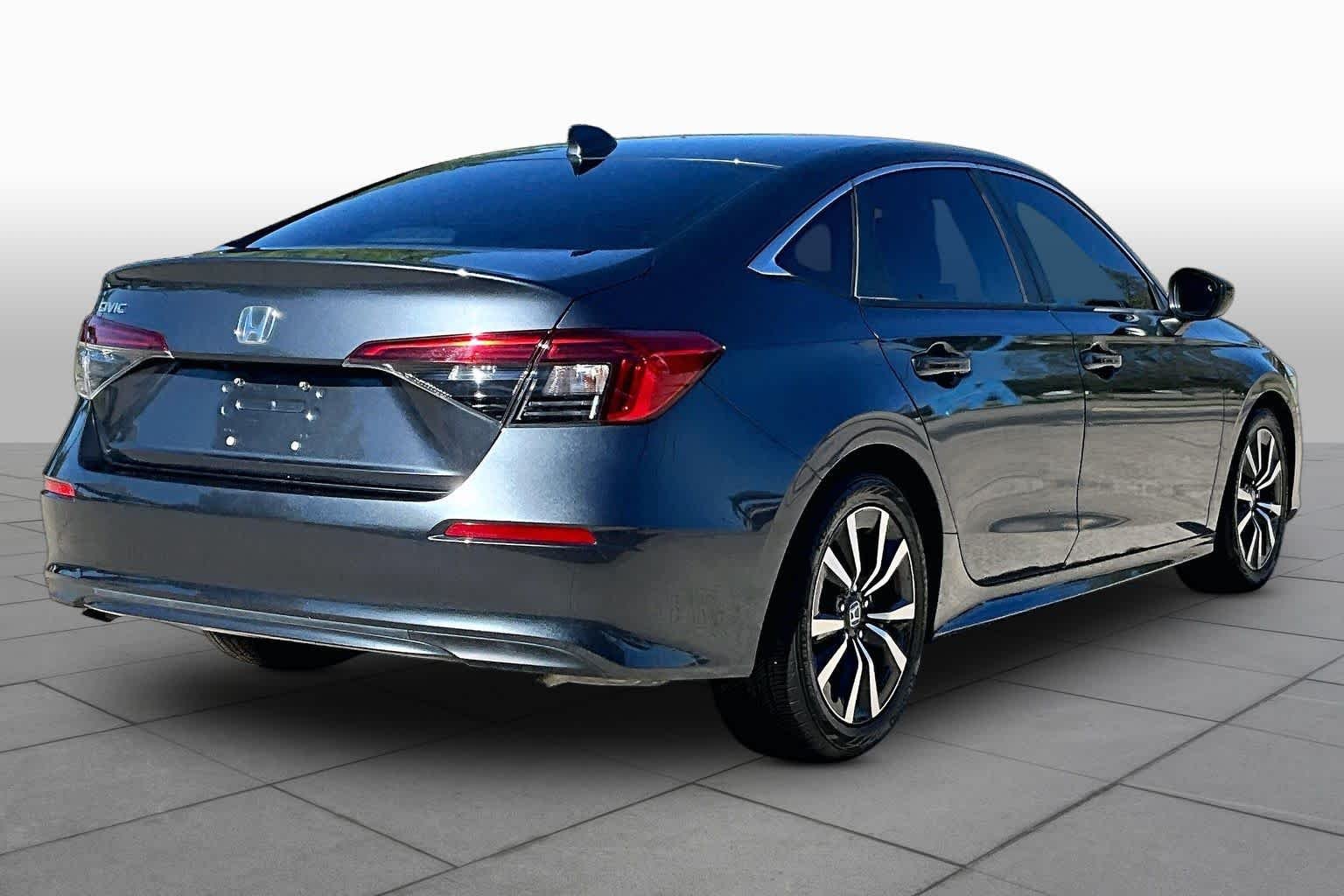 Certified Used 2022 Meteorite Gray Metallic Honda EX image 12