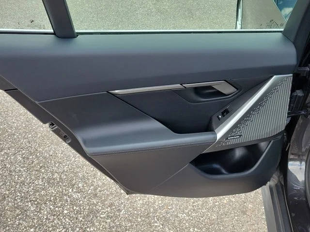 Used 2025 Gray BMW 530i image 9