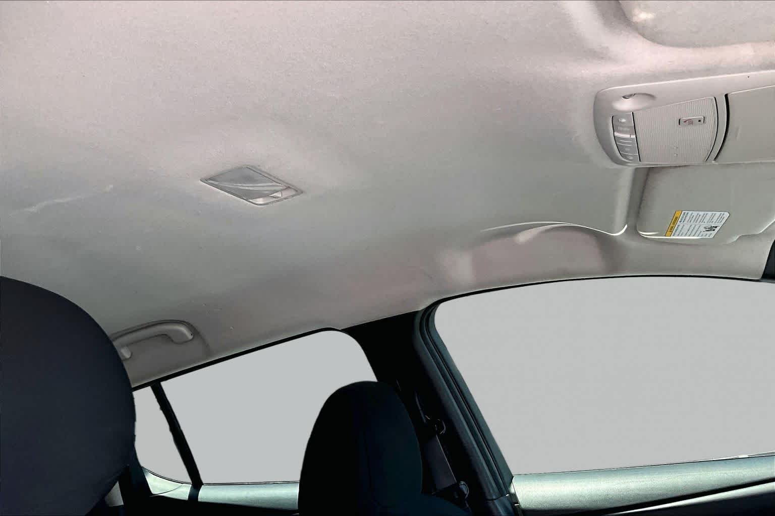 Used 2019 Pearl White Tricoat Nissan SV image 13