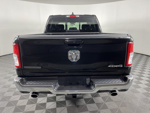 Certified Used 2022 Diamond Black Crystal Pearlcoat Ram Big Horn image 6