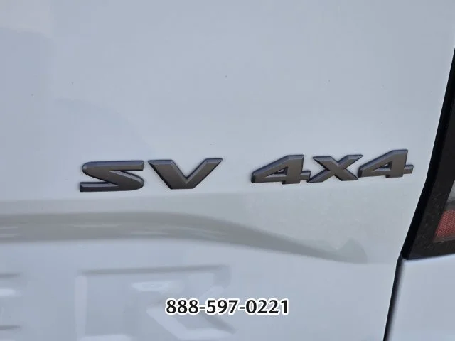 Used 2022 Glacier White NISSAN SV image 16